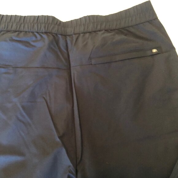 NWT Banana Republic Men's Motion Tech Hybrid Pants, Color Black, Size 32 - Picture 4 of 10